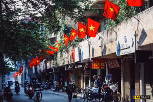 Hà Nội những ngày cuối năm, không còn ồn ào, không còn vội vàng.