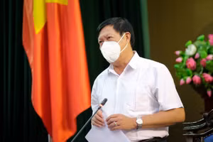 Thứ trưởng Bộ Y tế Đỗ Xuân Tuyên.