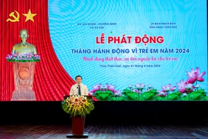 Phó Thủ tướng Trần Hồng Hà phát biểu tại lễ phát động Tháng hành động vì trẻ em năm 2024. (Ảnh: N.H)