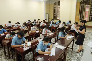 Kỳ thi vào lớp 10 tại tỉnh Thừa Thiên - Huế sẽ có có hơn 15.000 thí sinh dự thi trên tổng số chỉ tiêu hơn 12.000 (Ảnh: Nhật Quỳnh).