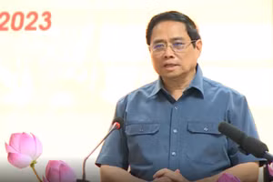 Thủ tướng Phạm Minh Chính làm việc với UBND tỉnh Thừa Thiên - Huế ngày 24, 25/3 (Ảnh: UBND tỉnh Thừa Thiên - Huế).