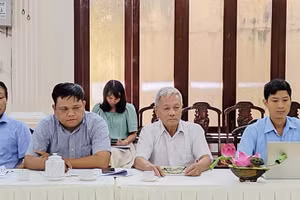 Buổi trao đổi thông tin liên quan về Miếu Đôi do Sở VH&TT tỉnh Thừa Thiên - Huế tổ chức (Ảnh: Đình Đính).