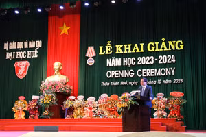 Lễ khai giảng ĐH Huế năm học 2023-2024. (Ảnh: Đại Dương)