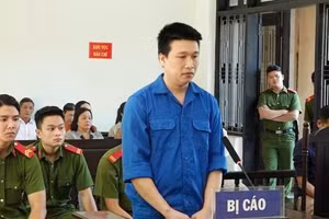 Tòa án nhân dân tỉnh Thừa Thiên - Huế tuyên phạt Trần Minh Đức tổng cộng 21 năm tù. (Ảnh: H.L)