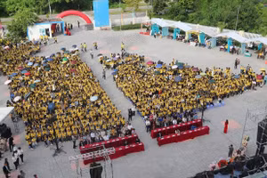 Hơn 2.200 tân SV Trường Đại học Kinh tế, Đại học Huế khai giảng năm học mới (Ảnh: Phương Nguyễn).