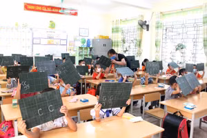 Lai Châu tranh thủ “thời gian vàng” để dạy và học trong điều kiện bình thường mới.