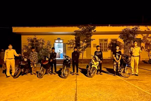 Lực lượng công an huyện Tuần Giáo (Điện Biên) vừa phát hiện, ngăn chặn, xử lý nhóm tập đua xe trái phép. Ảnh: Công an huyện Tuần Giáo.