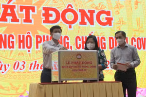 Tỉnh Sóc Trăng phát động “đợt cao điểm quyên góp ủng hộ phòng chống dịch Covid-19”.