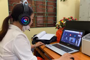 Huyện biên giới nghèo Điện Biên chỉ triển khai dạy - học trực tuyến ở khu vực trung tâm huyện