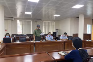 Công an tỉnh và Thanh tra Sở TT&TT Điện Biên làm việc với công dân M.A.