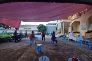 Lai Châu khẩn cấp tìm kiếm những người liên quan đến chùm ca bệnh ở Điện Biên