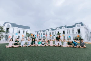 Iris School sở hữu cơ sở vật chất hiện đại và tiện nghi đồng bộ với khu đô thị Crown Villas