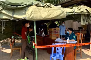 Bắc Kạn thắt chặt công tác phòng dịch trên các tuyết đường huyết mạch.