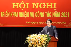 Ông Dương Văn Lượng, Phó Chủ tịch UBND tỉnh Thái Nguyên phát biểu tại chương trình.