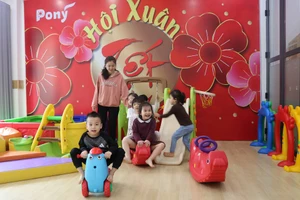 Giờ vui chơi của trẻ tại trường Mầm non Pony Academy (TP Tuyên Quang)