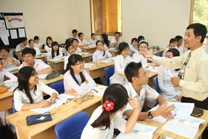 Làm gì khi một học sinh kiên quyết không chào cô