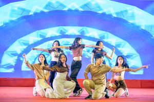 Sôi nổi chương trình giao lưu văn hóa nghệ thuật Việt- Hàn