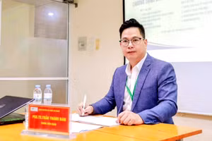 PGS.TS Trần Thành Nam - Chủ nhiệm Khoa Các Khoa học giáo dục, Trường ĐH Giáo dục (ĐHQG Hà Nội). Ảnh: NVCC.