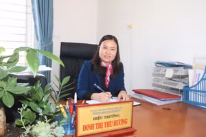 Cô Đinh Thị Thu Hương - Hiệu trưởng Trường Mầm non Thanh Mỹ (Sơn Tây, Hà Nội).