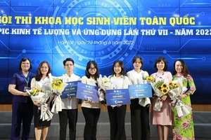 Sinh viên Học viện Tài chính đạt giải Nhất Hội thi Khoa học sinh viên toàn quốc Olympic Kinh tế lượng và ứng dụng lần thứ 7 – năm 2022. 