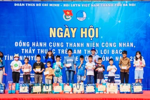 Ngày hội đồng hành cùng thanh niên công nhân