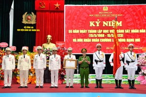 Học viện Cảnh sát nhân dân kỷ niệm 55 năm Ngày thành lập