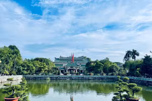 Văn miếu Trấn Biên được phục dựng năm 1998.