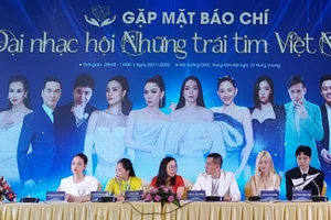 Ban tổ chức công bố Đại nhạc hội “Những trái tim Việt Nam” sẽ diễn ra tối ngày 10/12 tại Sân vận động Quốc gia Mỹ Đình, Hà Nội. Ảnh: Bình Thanh.