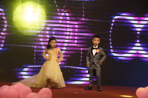 Bất ngờ màn trình diễn thời trang của các "siêu mẫu" nhí trường Mầm non