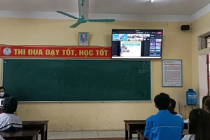 Tuyên truyền trực tuyến về phòng, chống ma túy trong học đường tại các trường học Hà Tĩnh.