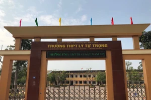 Trường THPT Lý Tự Trọng (huyện Thạch Hà, Hà Tĩnh)