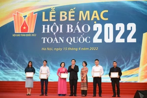 Chiều nay 15/4 lễ bế mạc Hội báo toàn quốc 2022 đã diễn ra thành công tốt đẹp.