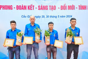Chân dung 4 thanh niên dũng cảm đập tường cứu người trong vụ hoả hoạn. (ảnh: KTĐT)