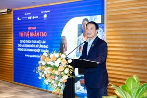 Ông Nguyễn Quang Vinh - Phó Chủ tịch VCCI, Chủ tịch Hội đồng Doanh nghiệp vì sự Phát triển Bền vững Việt Nam phát biểu tại hội thảo.