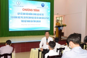 Lãnh đạo Trường ĐH Đồng Tháp thăm hỏi, lắng nghe nguyện vọng SV nhận hỗ trợ theo Nghị định 116.