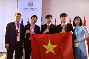 Đội tuyển Việt Nam tham dự Olympic Sinh học quốc tế năm 2023.