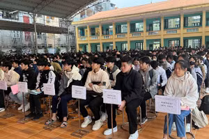 Các thí sinh tham dự Kỳ thi chọn HSG cấp tỉnh lớp 12 tỉnh Tuyên Quang.