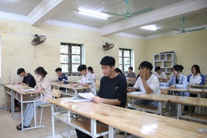 41 thí sinh Bắc Kạn vắng trong ngày làm thủ tục dự thi.