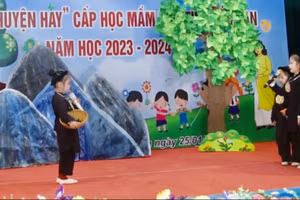 40 trẻ tham gia giao lưu Bé kể chuyện hay.