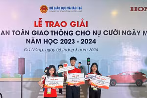 Học sinh Lạng Sơn đạt giải tại Cuộc thi An toàn giao thông cho nụ cười ngày mai.