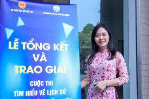 Cô giáo vùng cao lan tỏa tình yêu lịch sử đến học sinh DTTS. (Ảnh: Báo Giáo dục & Thời đại).