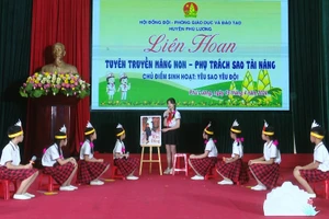 Sôi nổi các hoạt động tại Liên hoan Tuyên truyền măng non–Phụ trách Sao tài năng.