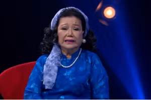 NSND Kim Cương vẫn luôn mong tìm lại được con nuôi của mình.