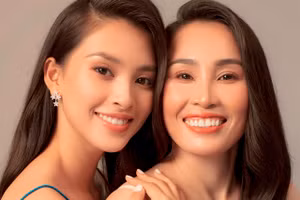 Hoa hậu Tiểu Vy và mẹ trong bộ ảnh mới.