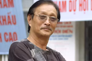 Nghệ sĩ Nhân dân Ngô Xuân Huyền sinh năm 1942.