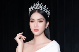 Á hậu Phương Anh được fan quốc tế dự đoán đăng quang tại Miss International