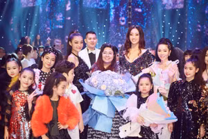 Show diễn thời trang"Búp bê show" của NTK Phương Hồ.