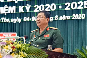 Trung tướng Huỳnh Chiến Thắng giữ chức Phó Tổng Tham mưu trưởng Quân đội nhân dân Việt Nam.