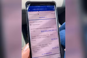 Ngân hàng vô tình gửi 50 tỷ USD vào tài khoản của gia đình anh Darren James.