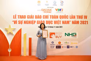 Phóng viên Lê Tường Vân – hai lần đạt giải Giải báo chí vì sự nghiệp Giáo dục Việt Nam. Ảnh NVCC.